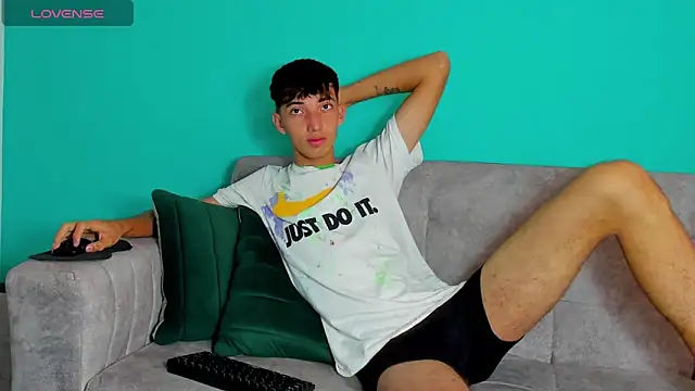 Maikol Ortiz online show from 09/09/25, 12:25