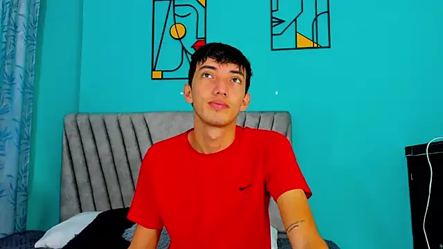 Maikol Ortiz online show from 03/24/26, 12:27