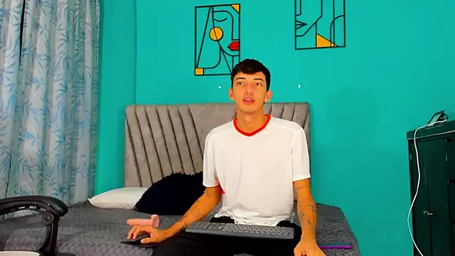 Maikol Ortiz online show from 03/10/26, 12:31