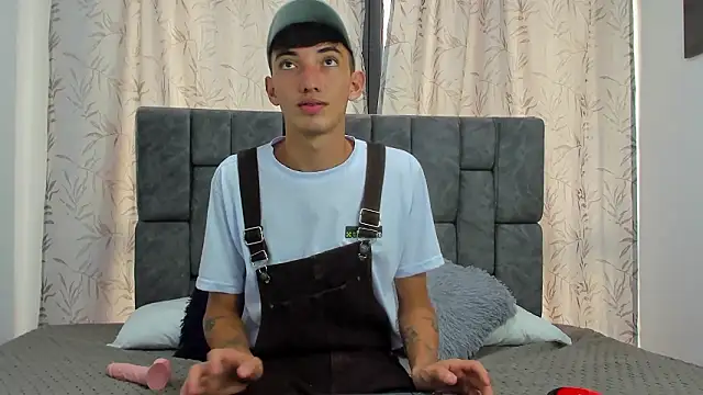 Maikol Ortiz online show from 01/13/26, 02:10