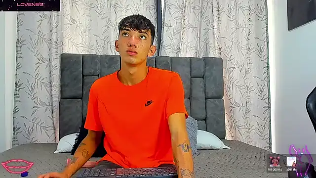 Maikol Ortiz online show from 01/15/26, 01:58