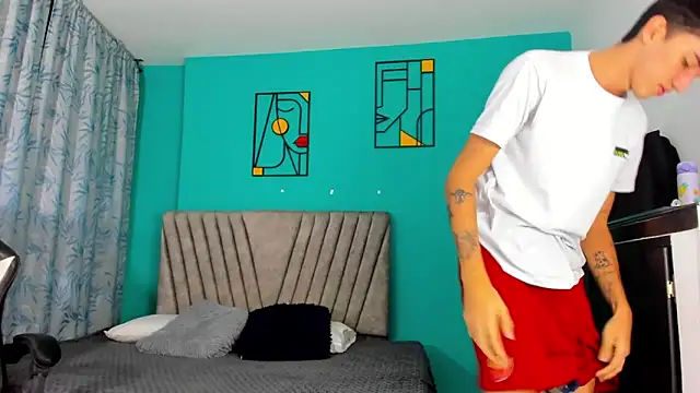 Maikol Ortiz online show from 03/12/26, 12:42