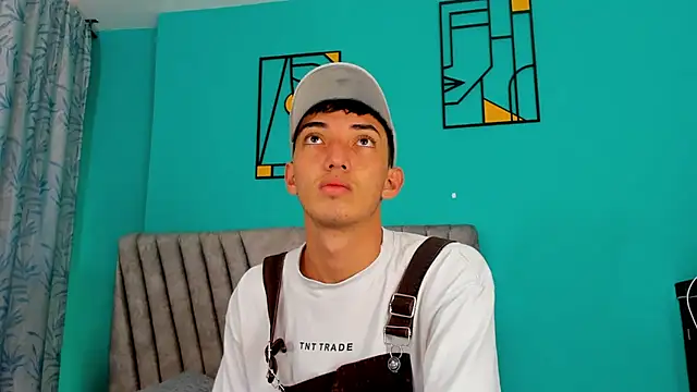 Maikol Ortiz online show from 04/07/26, 12:29