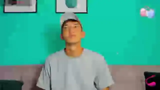 Maikol Ortiz online show from 11/11/25, 12:44