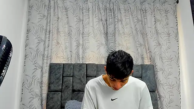 Maikol Ortiz online show from 11/30/25, 12:39