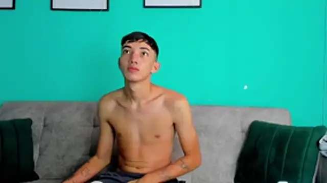 Maikol Ortiz online show from 04/15/26, 12:10