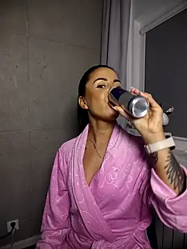 BabyFaceMia online show from 11/20/25, 05:13