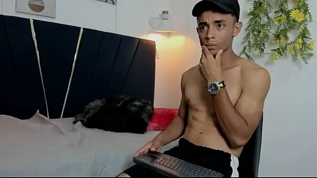 richsexymom online show from 10/29/25, 12:31