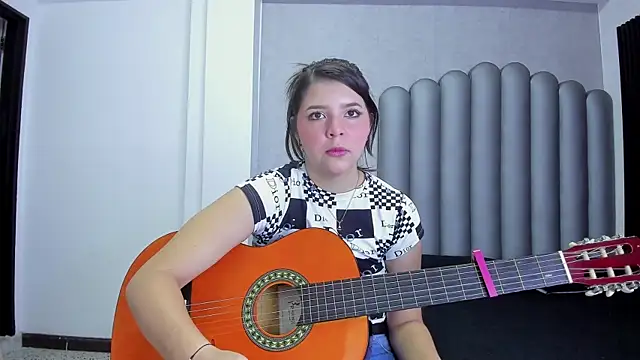 Charlotte-Star online show from 11/04/25, 08:45