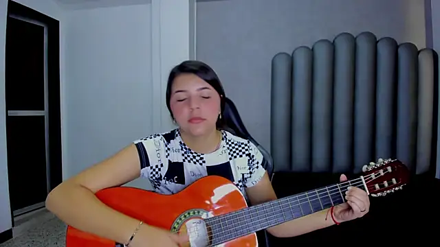 Charlotte-Star online show from 12/16/25, 07:40