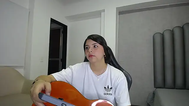 Charlotte-Star online show from 12/15/25, 08:36