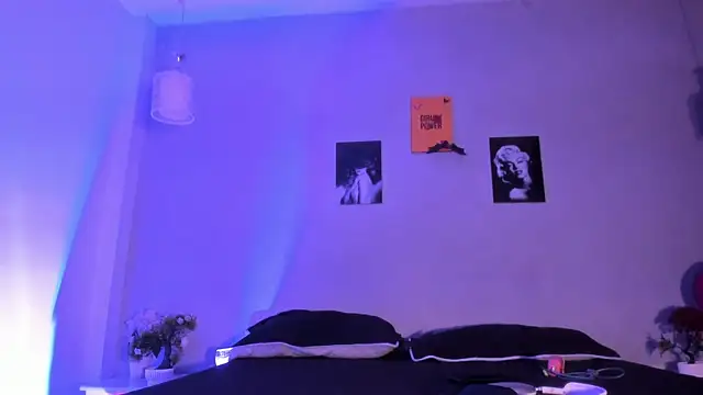 criss zuri online show from 06/10/26, 01:12
