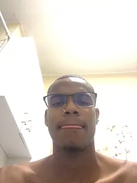 Snapshot of criss_zuri chatting on 02/06/26, 12:23 criss zuri online show from 02/06/26, 12:23