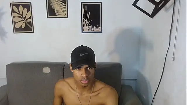 criss zuri online show from 09/17/25, 07:16