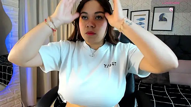 sophie  blare online show from 03/20/26, 07:15