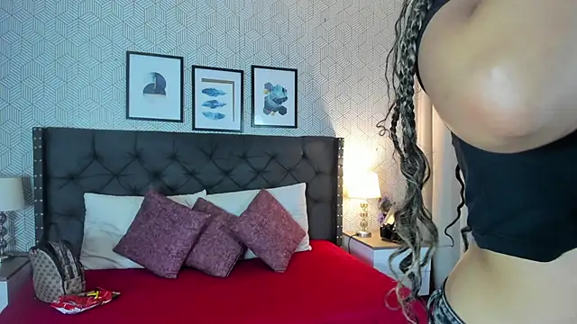 sophie  blare online show from 07/21/26, 07:04