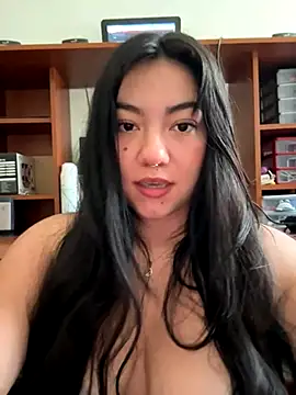 Yui-Ch06 online show from 09/22/25, 02:45