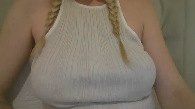 flirty babe x online show from 10/02/25, 01:20