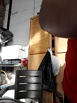 Zaphyra18 online show from 10/19/25, 09:06