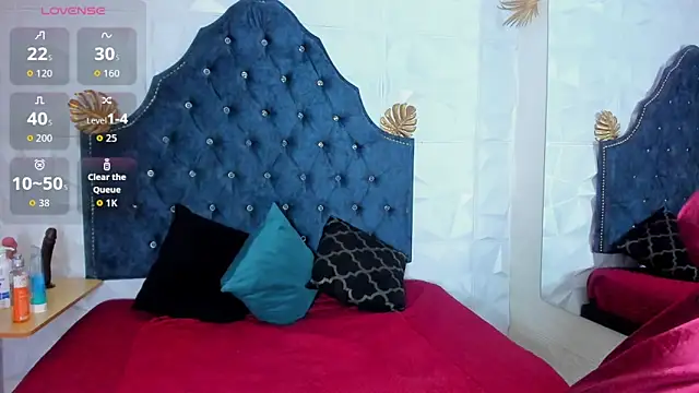  mia milf  online show from 04/12/26, 11:46