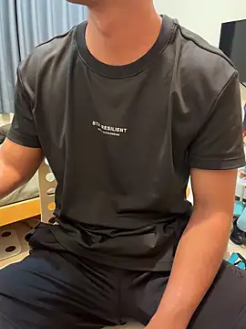 black xun online show from 04/18/26, 06:43