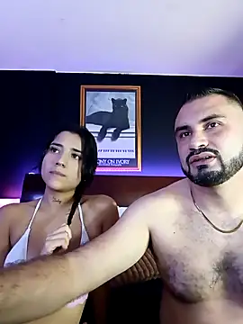 Snapshot of lovershornies chatting on 02/19/26, 09:01 lovershornies online show from 02/19/26, 09:01