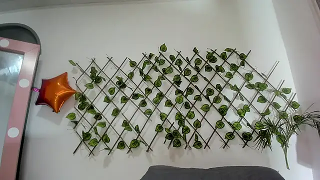 Liceth hottt09 online show from 04/05/26, 11:11