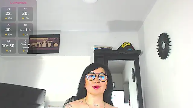 Vicky hotmilf online show from 01/13/26, 11:03