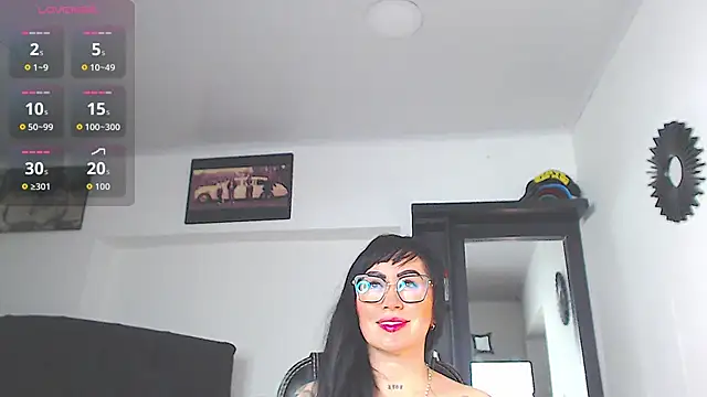 Vicky hotmilf online show from 03/13/26, 08:30