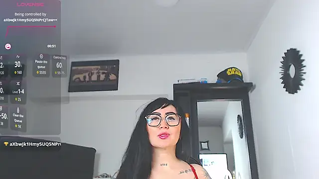 Vicky hotmilf online show from 04/14/26, 11:04