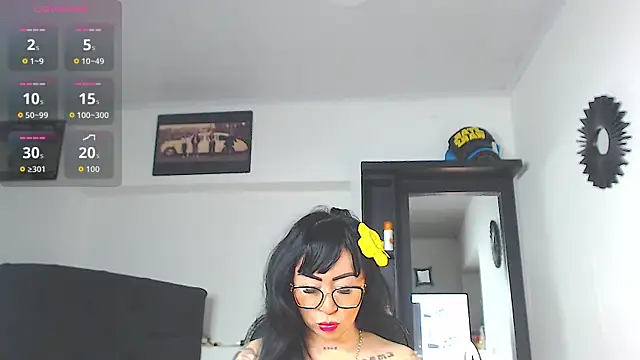 Vicky hotmilf online show from 03/31/26, 11:12