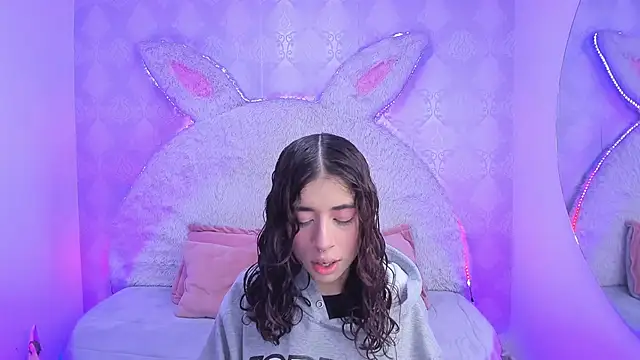 Gaby louse online show from 04/08/26, 07:15