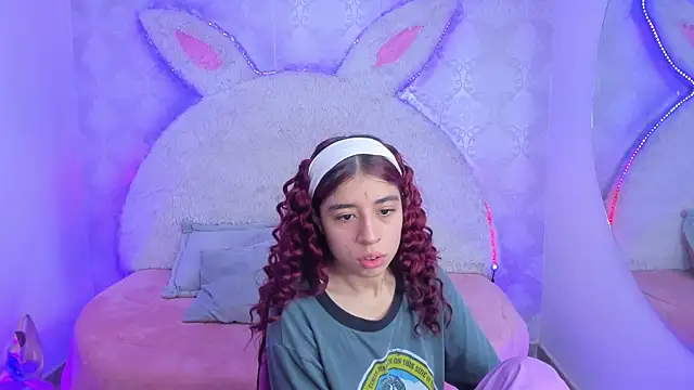 Snapshot of Gaby_louse chatting on 01/17/26, 07:39 Gaby louse online show from 01/17/26, 07:39