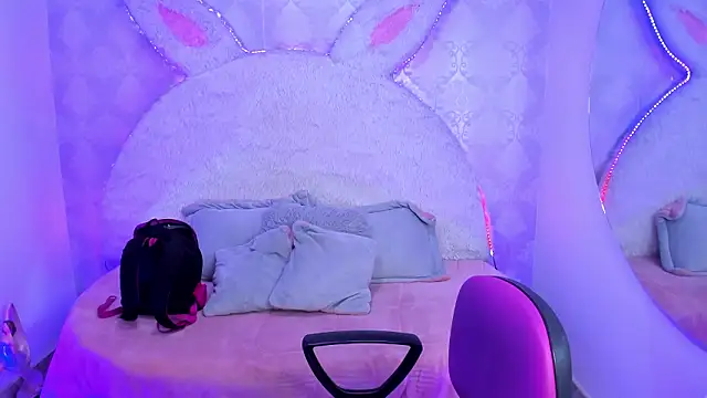 Snapshot of Gaby_louse chatting on 02/06/26, 08:05 Gaby louse online show from 02/06/26, 08:05