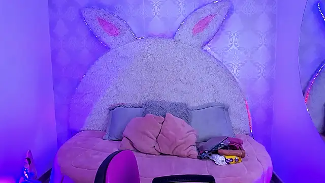 Snapshot of Gaby_louse chatting on 02/11/26, 07:25 Gaby louse online show from 02/11/26, 07:25