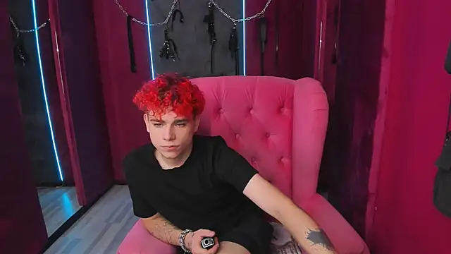 Snapshot of Blaiz_Vok chatting on 10/03/25, 09:05 Blaiz Vok online show from 10/03/25, 09:05