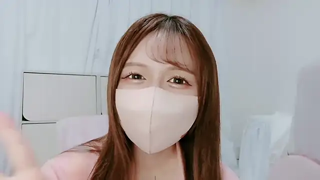 Hanachan Gcup  online show from 10/16/25, 08:28