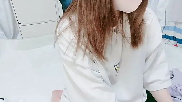 Hanachan Gcup  online show from 10/18/25, 01:35