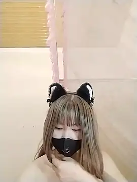 Snapshot of Helen69x chatting on 04/06/26, 04:08 Helen69x online show from 04/06/26, 04:08