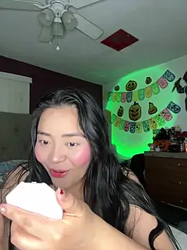 MyHoneyFrida online show from 10/20/25, 03:41