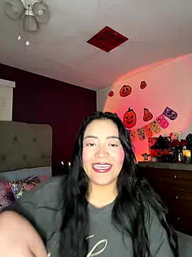 MyHoneyFrida online show from 10/27/25, 04:02