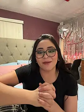 MyHoneyFrida online show from 12/21/25, 06:26