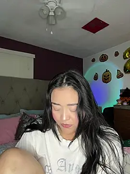 MyHoneyFrida online show from 11/07/25, 03:00