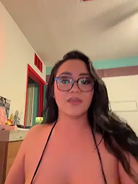 MyHoneyFrida online show from 04/25/26, 04:37