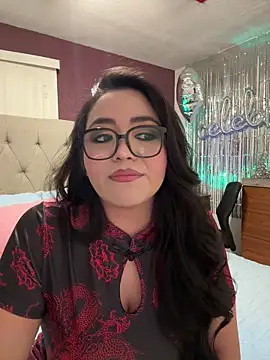 MyHoneyFrida online show from 12/19/25, 01:42