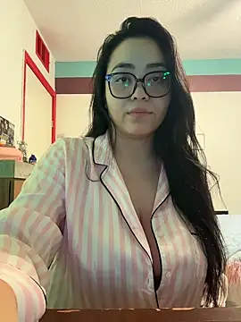 MyHoneyFrida online show from 02/24/26, 05:19