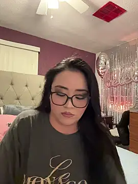 MyHoneyFrida online show from 12/18/25, 03:55