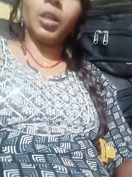 Snapshot of Jaya_Iyer chatting on 06/05/26, 08:36 Jaya Iyer online show from 06/05/26, 08:36