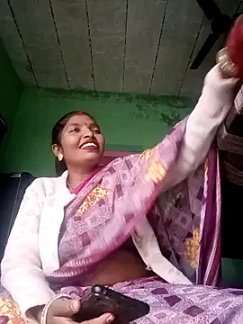 Jivika Jaiswal online show from 10/30/25, 04:11