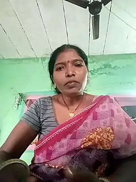 Jivika Jaiswal online show from 10/26/25, 02:01